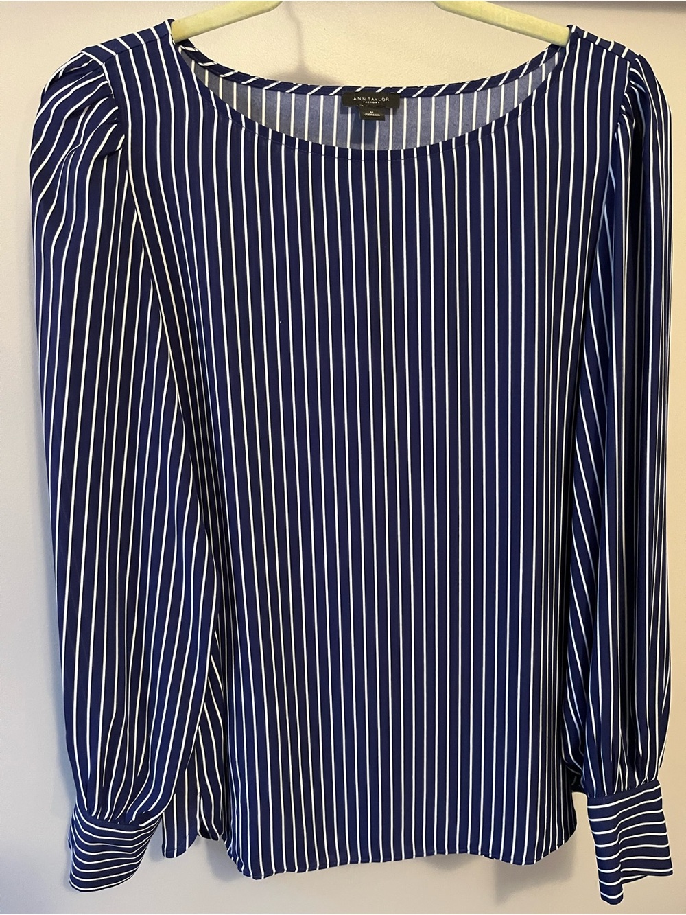 Ann Taylor Navy and White Vertical Stripe Long-Sleeve Blouse EUC - Picture 2 of 4